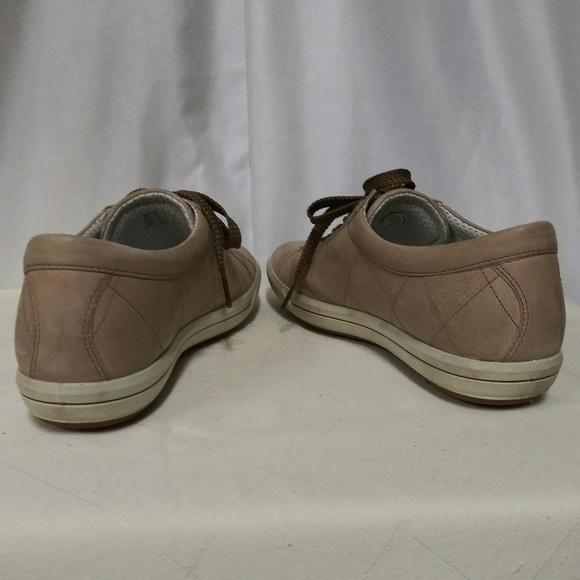 𝅺ECCO Tan Diamond Stitched Leather Upper Round Toe Lace Up Low Top Sneaker Shoe - Picture 6 of 8